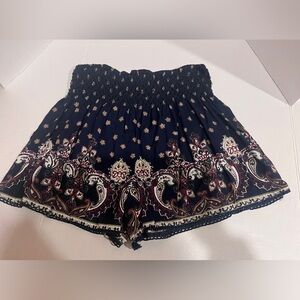 Angie Paisley Patterned Rayon Shorts Black & Marion Boho Style Stretch Waist L